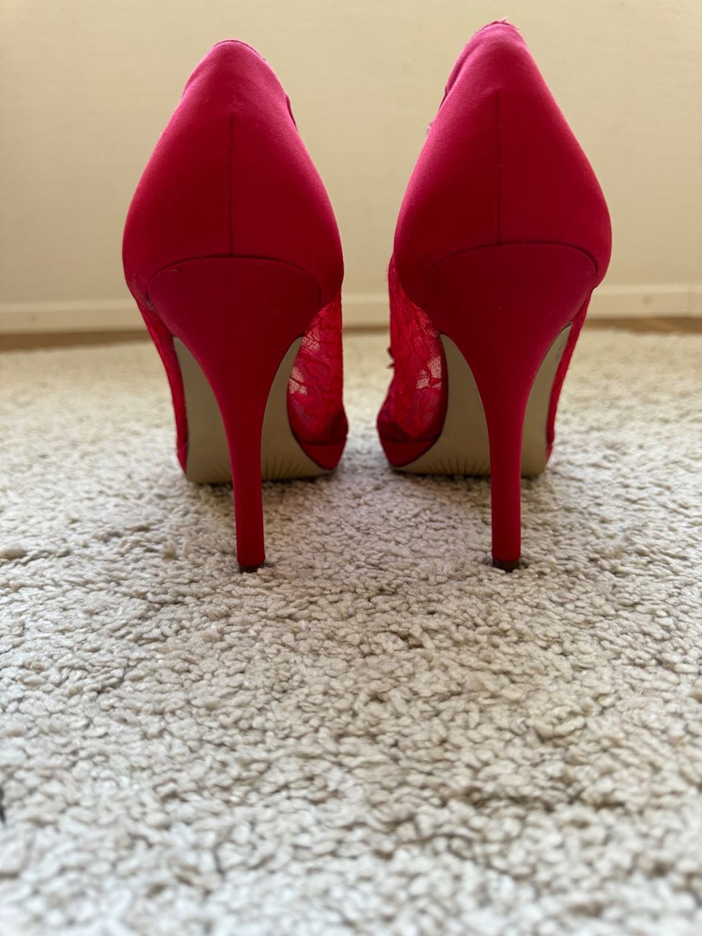 Graceland Scarpe da donna: High Heels rot – Usato da Binningen venduto da lea_5mf8 2