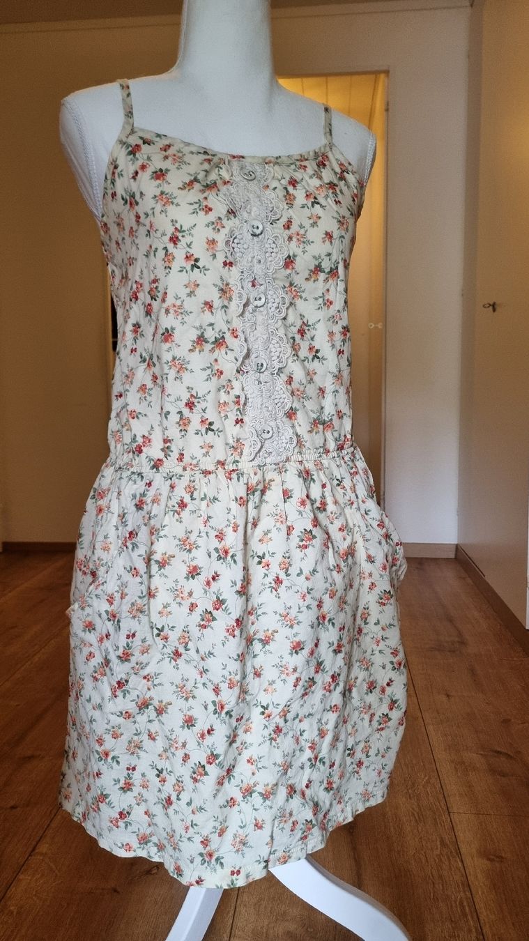 Vestiti: Sommerkleid Molly Bracken – Usato da Rorbas venduto da Bettlee 2