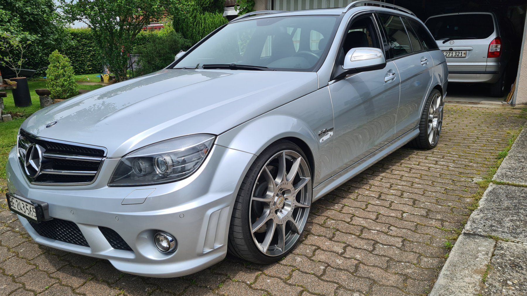 Automobili: Mercedes C63 AMG – Usato da Utzenstorf venduto da Survivor4 3