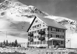 Bivio (GR) – Julierpass, Hotel Grischuna im Winter G