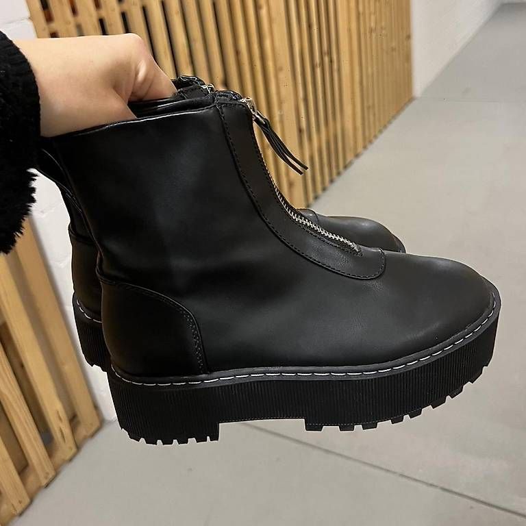 Scarpe da donna: Stiefel Zara – Usato da Luzern venduto da VStore 1