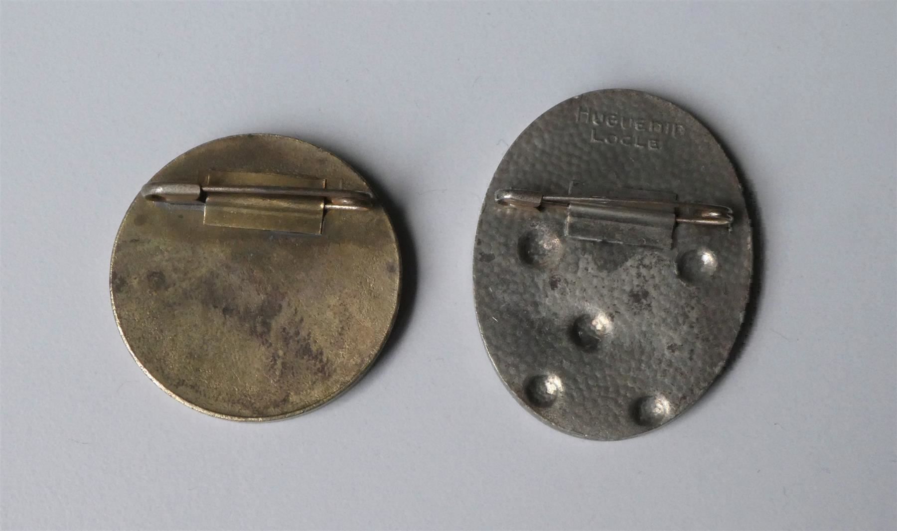 Placchette & Badge: Augustabzeichen 1928 und 1929 – Usato da Frauenfeld venduto da Astra13 2