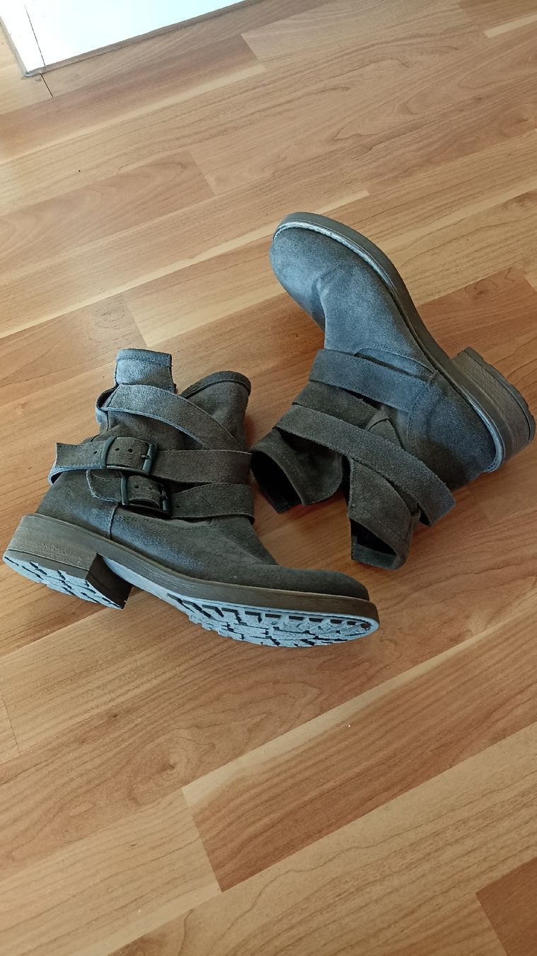 Tamaris Damenschuhe: Stiefel Tamaris – Neu (gemäss Beschreibung) aus Sarmenstorf von ver_2r7r 1