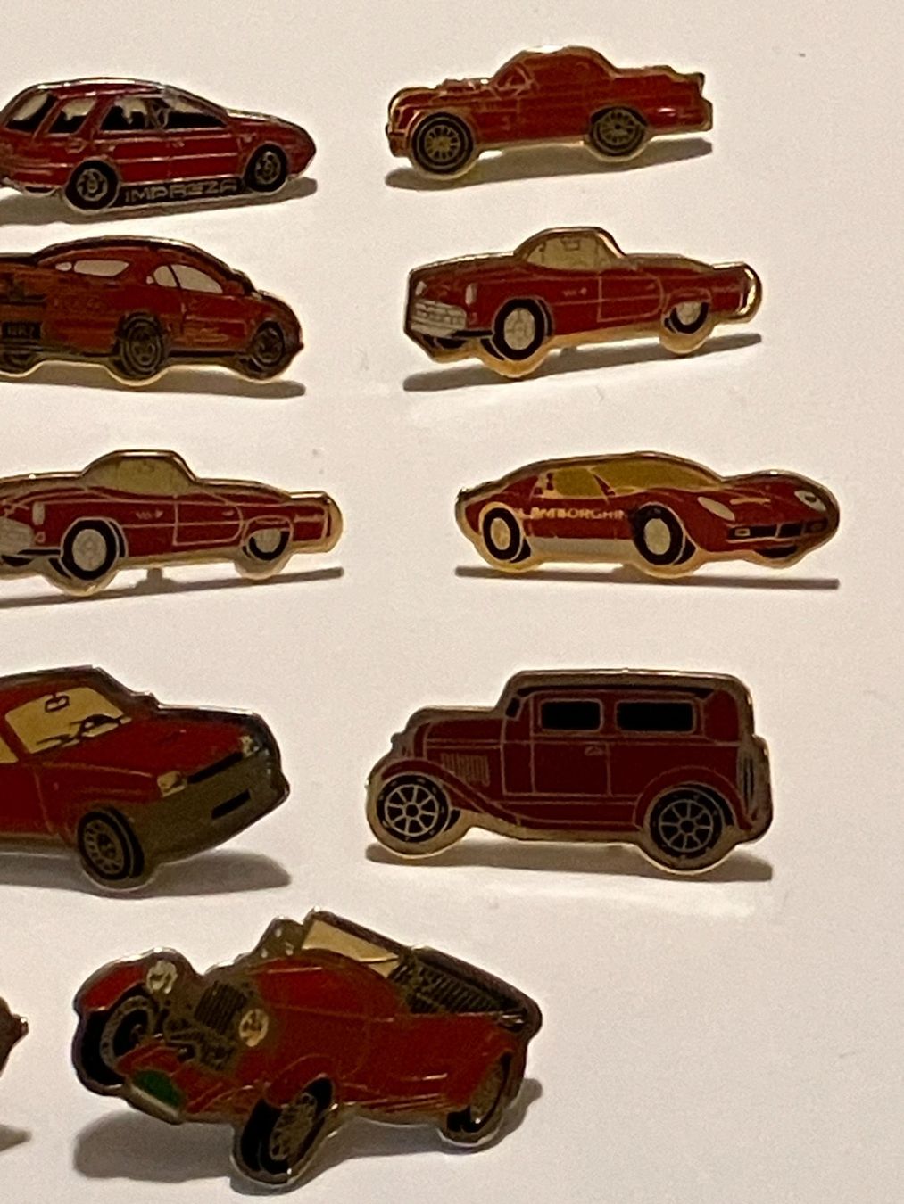 Placchette & Badge: 14 Pin Auto diverse rot – Usato da Basel venduto da djwwpp 2