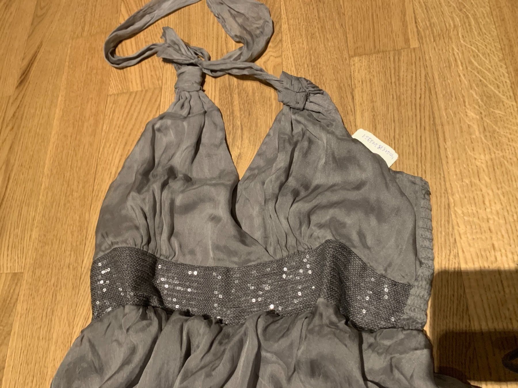 Hallhuber Vestiti: Hallhuber 100% seide Kleid grau 42 – Usato da Ottenbach venduto da Suni_82 1