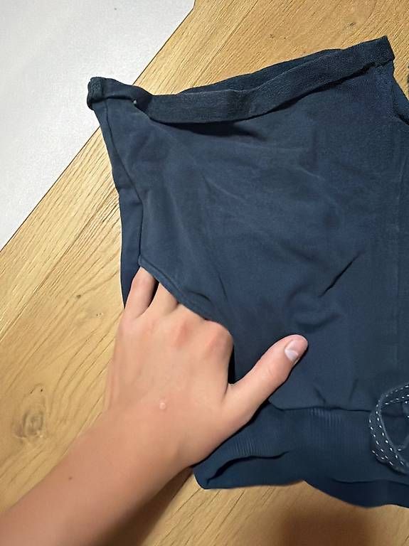 Pantaloni: Kurze Hose Mädchen outdoor Gr140 – Usato da Zürich venduto da mib_6788 2