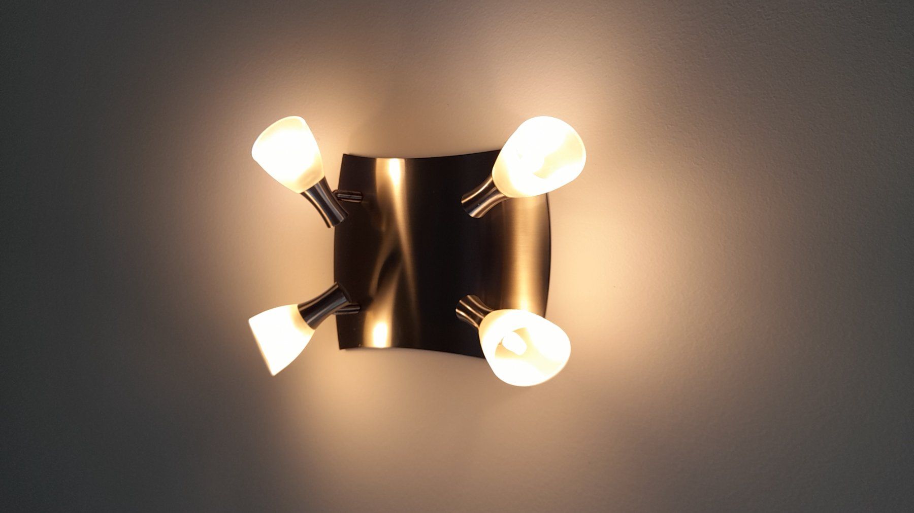 Kronleuchter & Deckenlampen: Elegante Deckenlampe – Gebraucht aus Walenstadt von risoluto 9