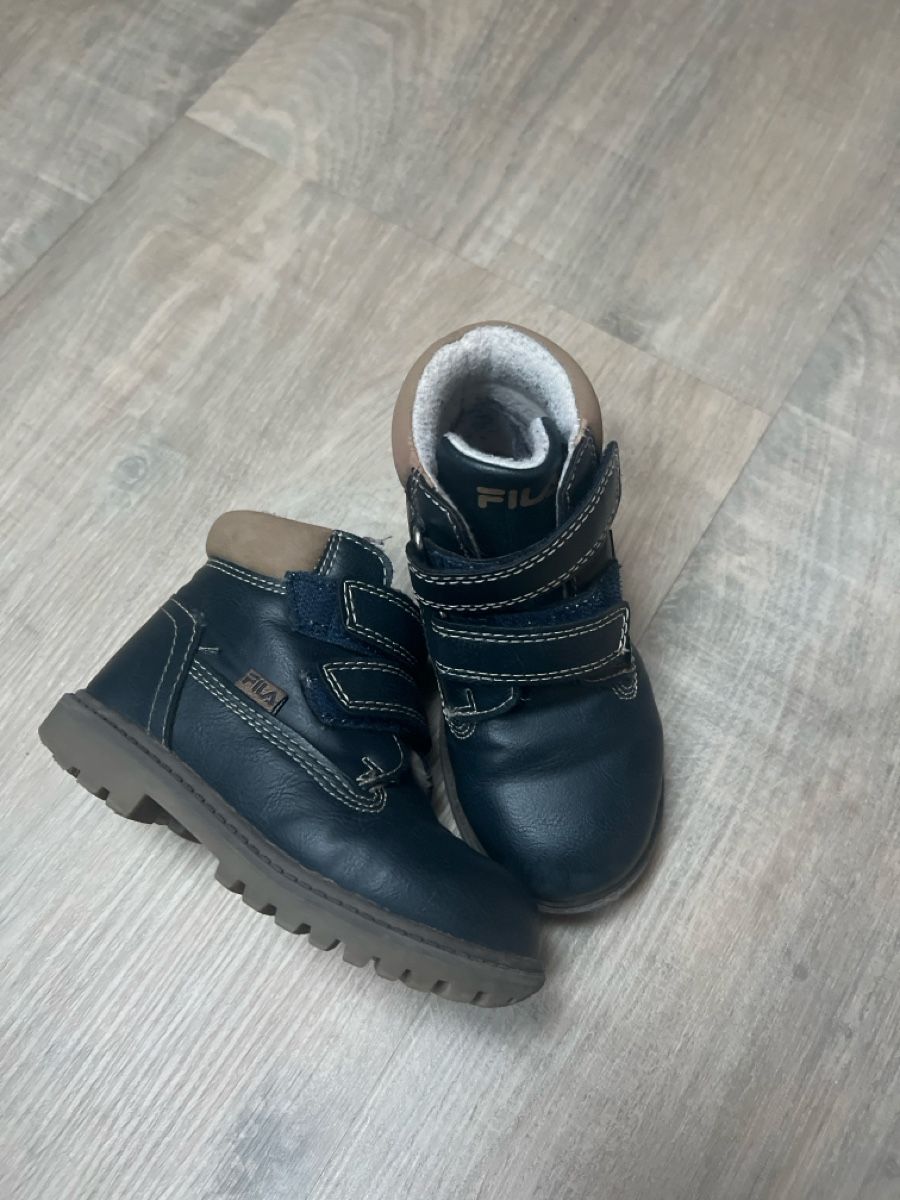 Fila Scarpe per ragazzi: Children Spring shoes – Usato da Bachenbülach venduto da Dana_Ondrasik 1