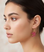 Boucle d’oreille en lettre