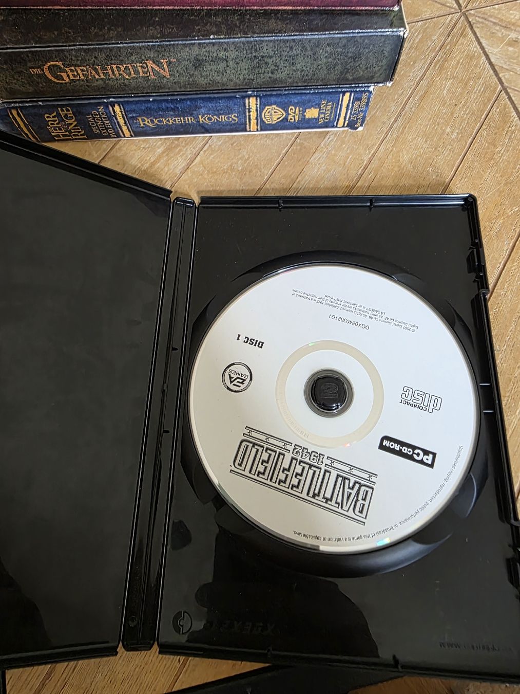 Giochi: PC-Spiele Sammlung: Hitman, Unreal, Max Payne 2, uvm. – Usato da Gerlafingen venduto da PaCo_88 8