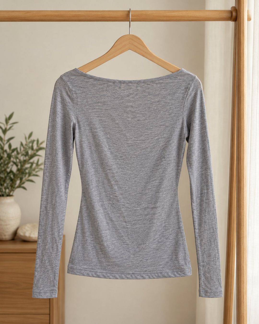 H&M Maglioni & Felpe: Langarmshirt – Usato da Niederuzwil venduto da Lisascloset 1