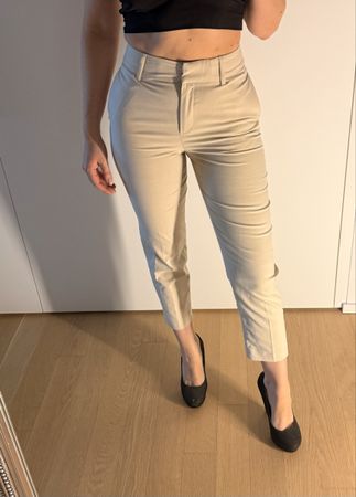 Helle Hose beige, Gr. 34 36 Casual Look Business Sand