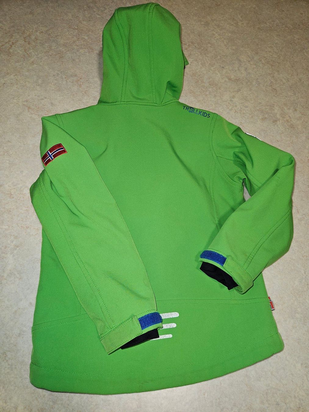 Trollkids Jacken & Mäntel: Softshelljacke Trollkids 128 – Gebraucht aus Hünenberg von lexli06 2