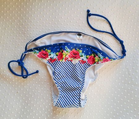 Neu! Bikini Hose, Yes or No mit Blumenmuster, Gr. 44