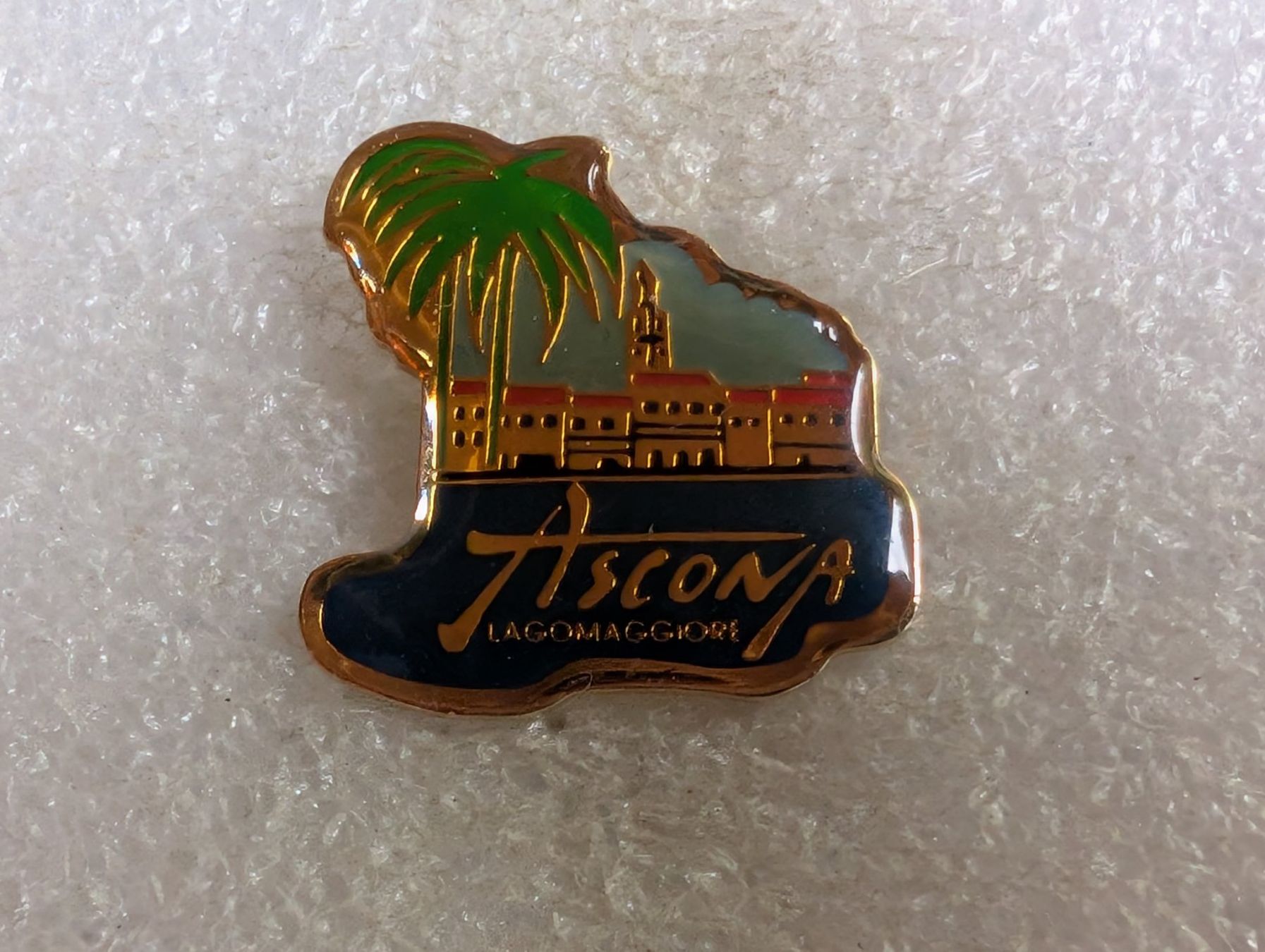 Plaquettes & Badges: Ansteckpin 160: Ascona – D'occasion à Oppligen par Pin-Fall-Shop