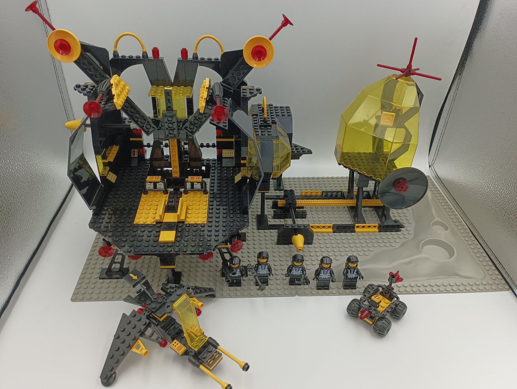 Lego Spielzeuge: 6987 Message Intercept Base – Gebraucht aus Bremgarten AG von redstar69 1