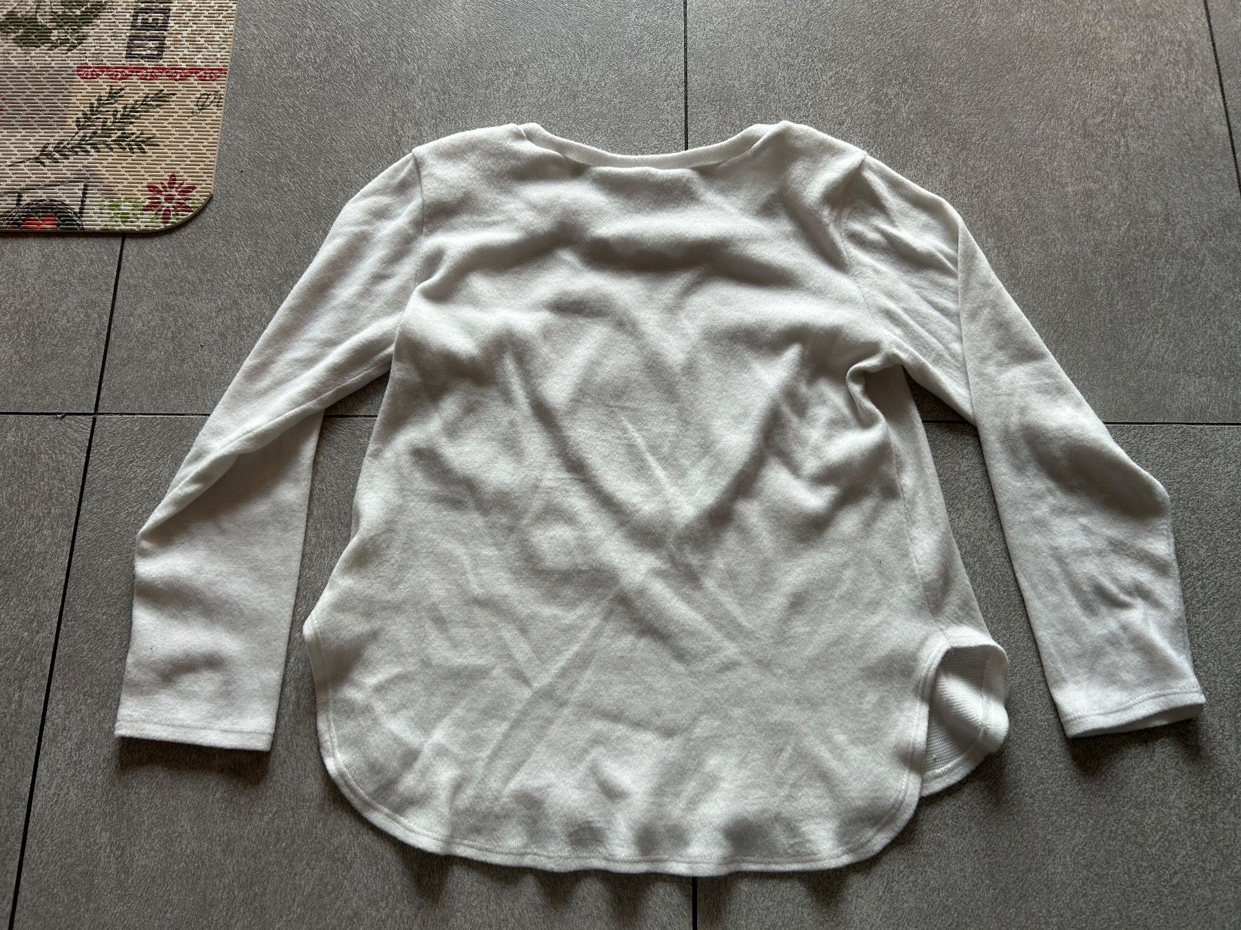 Pullover & Sweatshirts: Pull Mickey mouse avec des perles  gr. M - L – Gebraucht aus Arbedo von nadia1973 2