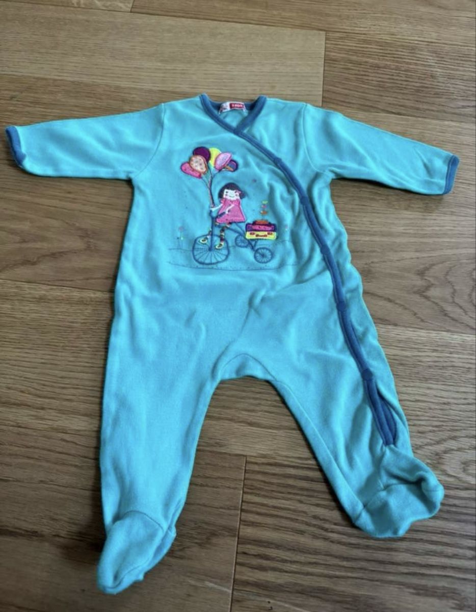 Pigiama & Simili: Baby Strampler Set in Gr. 62 – Usato da Genthod venduto da Tidus04 2