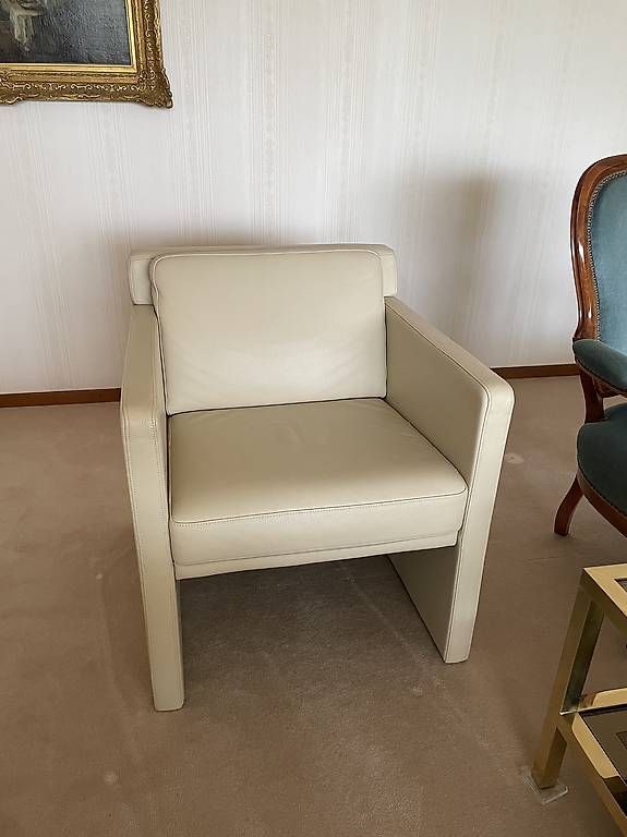 Poltrone: Echtleder Sessel 2 Stück – Usato da Emmenbrücke venduto da nil_mtg6 1