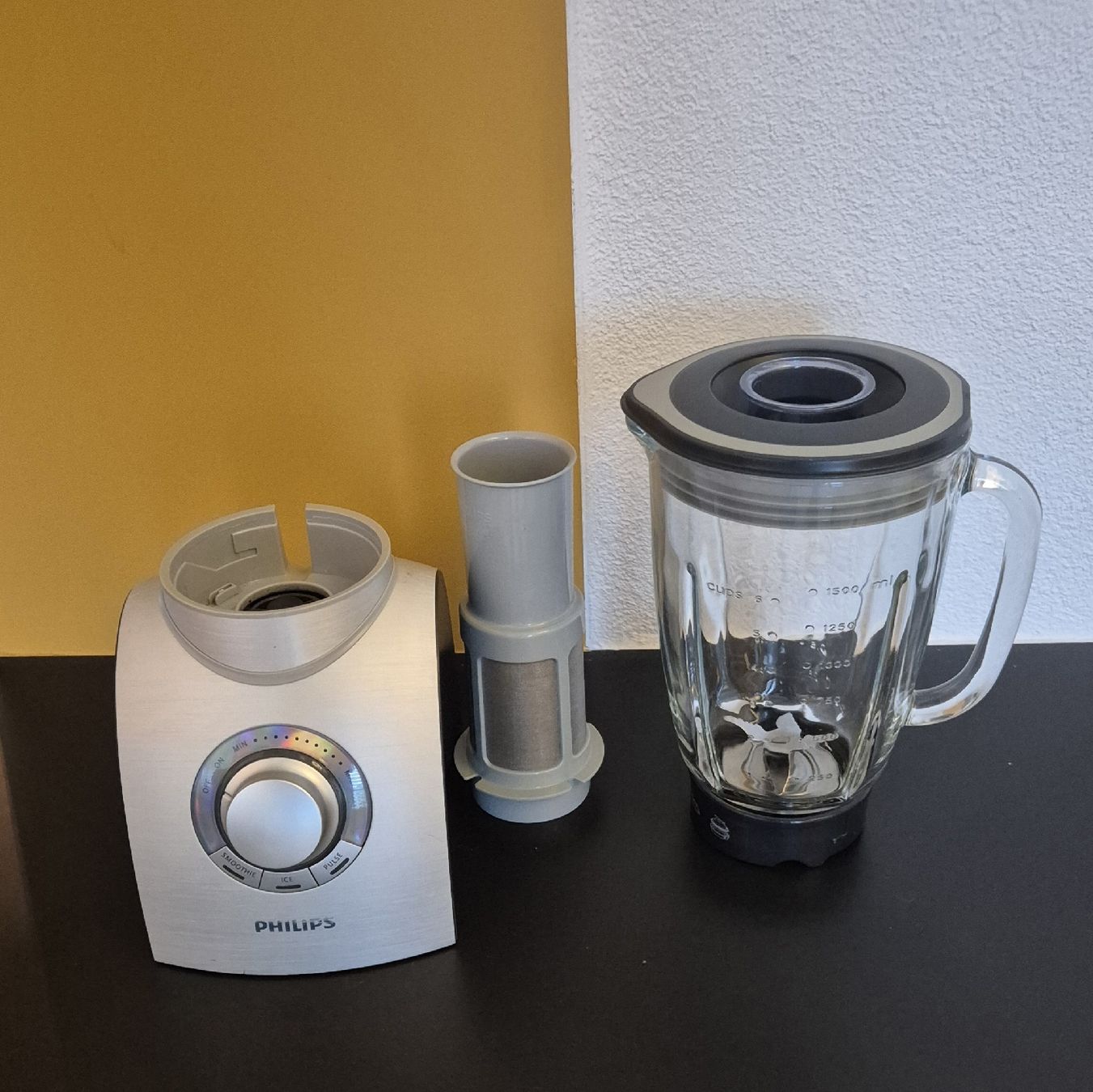 Philips Elettrodomestici da cucina: Standmixer Philips HR2094 – Usato da Gais venduto da rt-aus-g