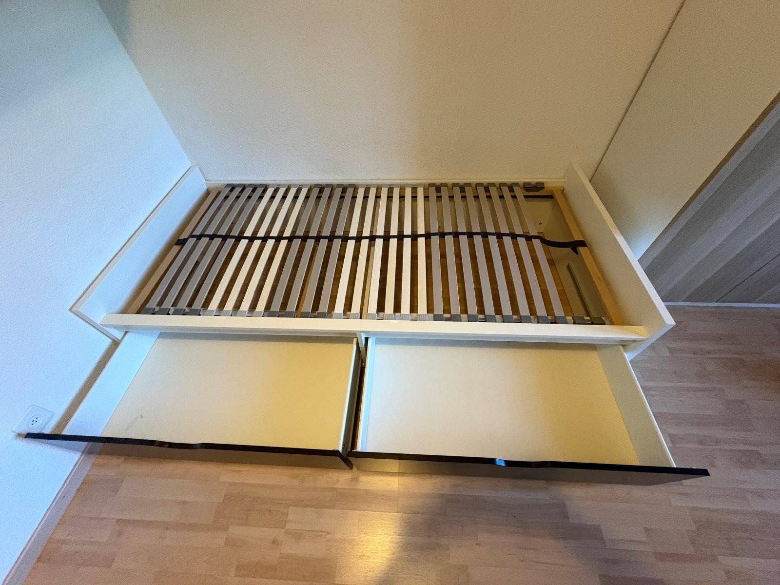 Ikea Letti: Cadre lit avec rangements – Usato da Villargiroud venduto da Max_Villargiroud 3