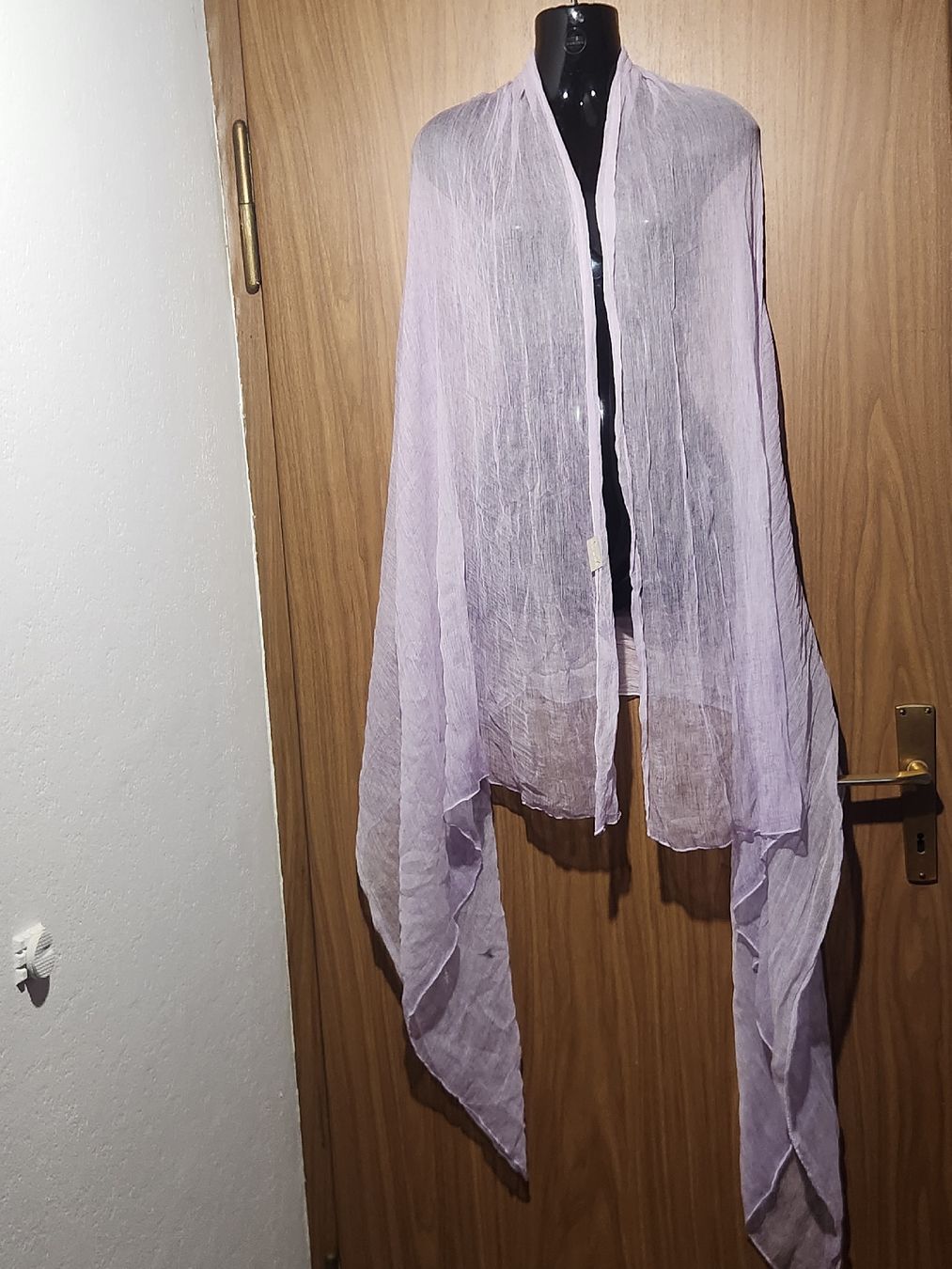 Nile Foulard & Sciarpe: Écharpe  Nile 100% soie lilas – Usato da Niedergösgen venduto da Eva2410