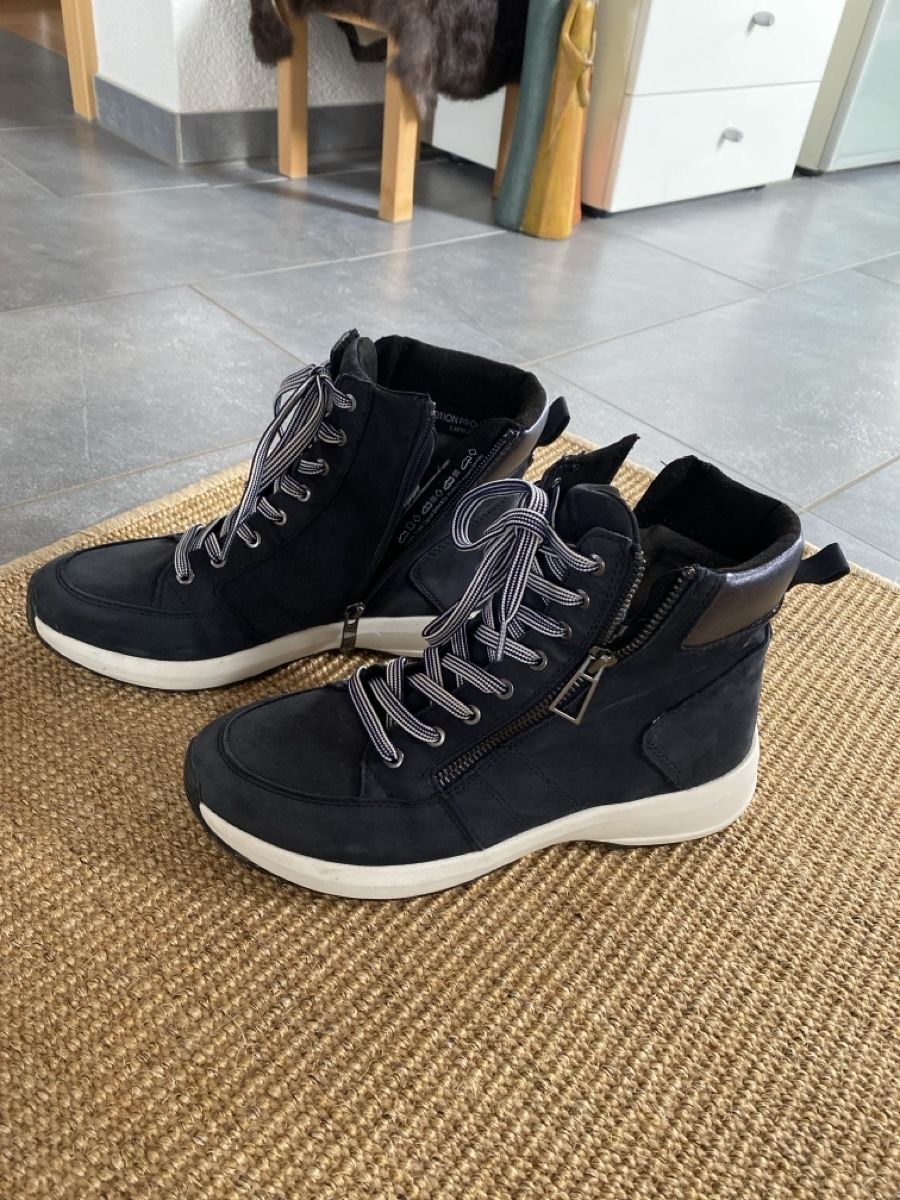 Damenschuhe: Schuhe – Neu (gemäss Beschreibung) aus Krattigen von Landado 1