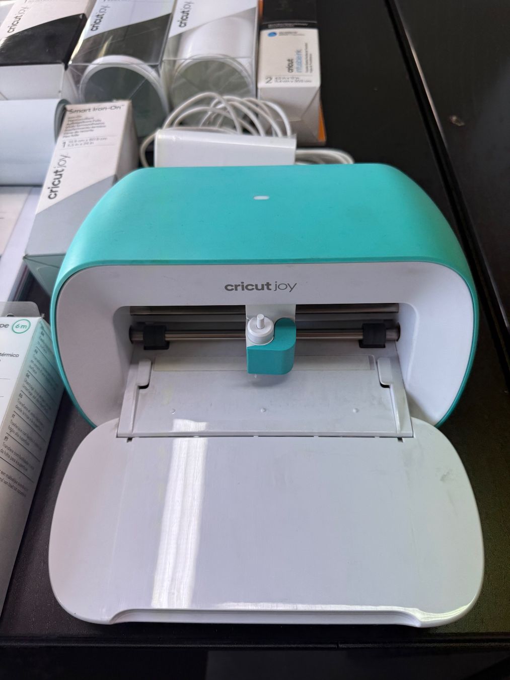 Alle Maschinen: Cricut Joy Schneideplotter Set Gebraucht – Gebraucht aus Allschwil von INOS_AUTOWELT 2