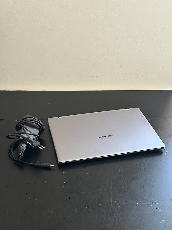 Notebook: Ordinateur Portable Medion Touch-Screen et SSD M2 – Usato da Ulmiz venduto da CrisCom 3