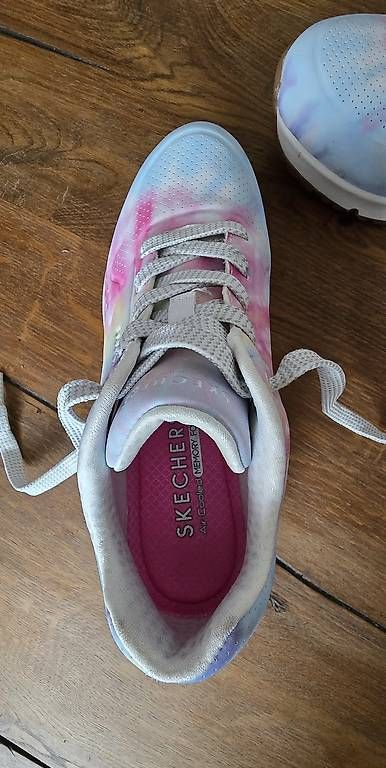 Scarpe per ragazze: Skechers Sneaker Gr. 36 – Usato da Schlieren venduto da kat_t6xw 3