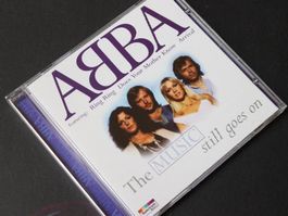 ABBA - THE MUSIC STILL GOES ON CD!!!!!!!