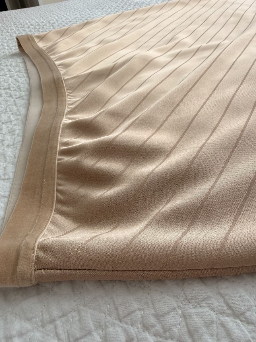 DKNY Gonne: Jupe satinée DKNY champagne, taille L – Usato da Lausanne venduto da sanout 3
