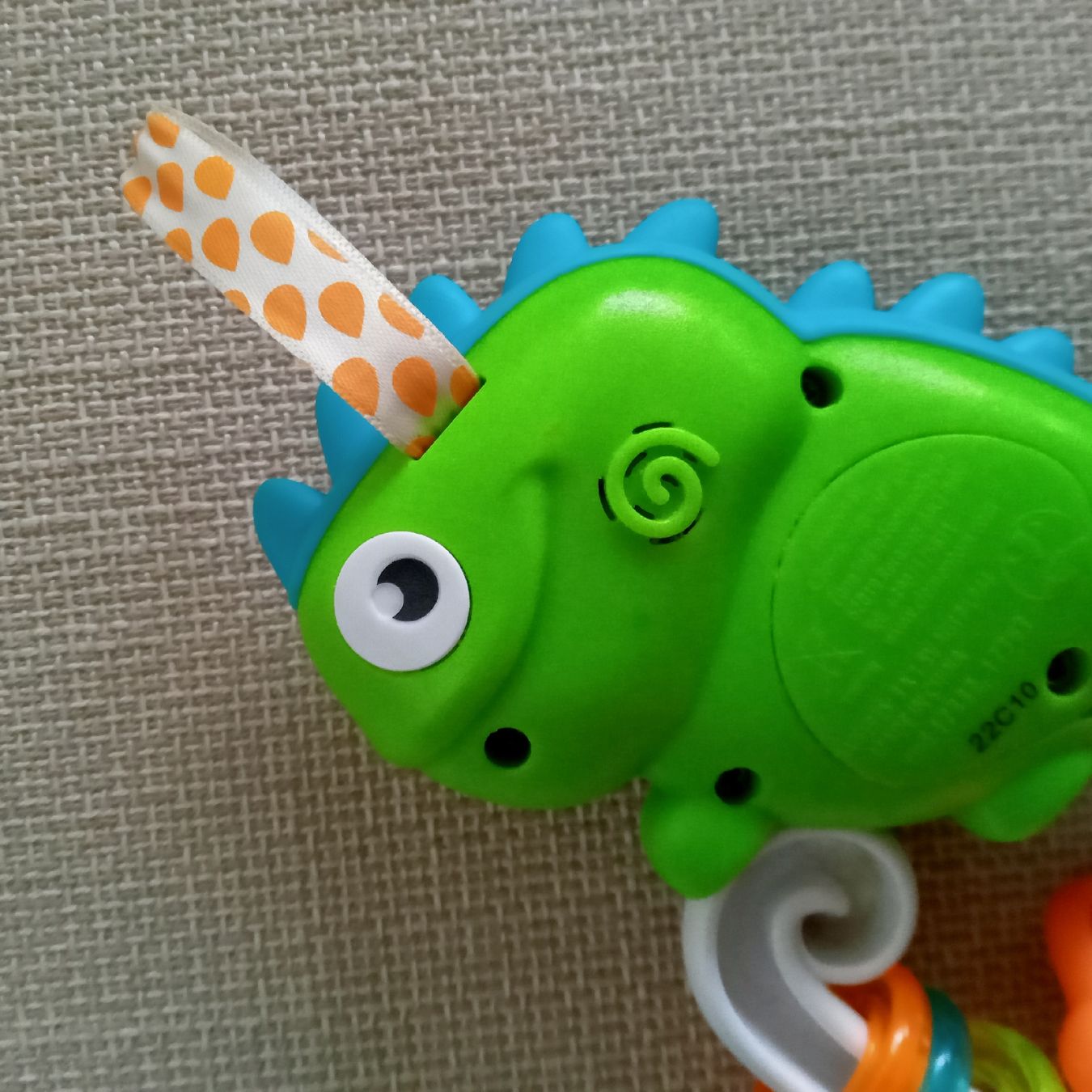 Clementoni Giocattoli: 2 Babyrussel von Clementoni Fun Chameleon + Sweet Penguin – Usato da Baden venduto da Gian_Lu 7