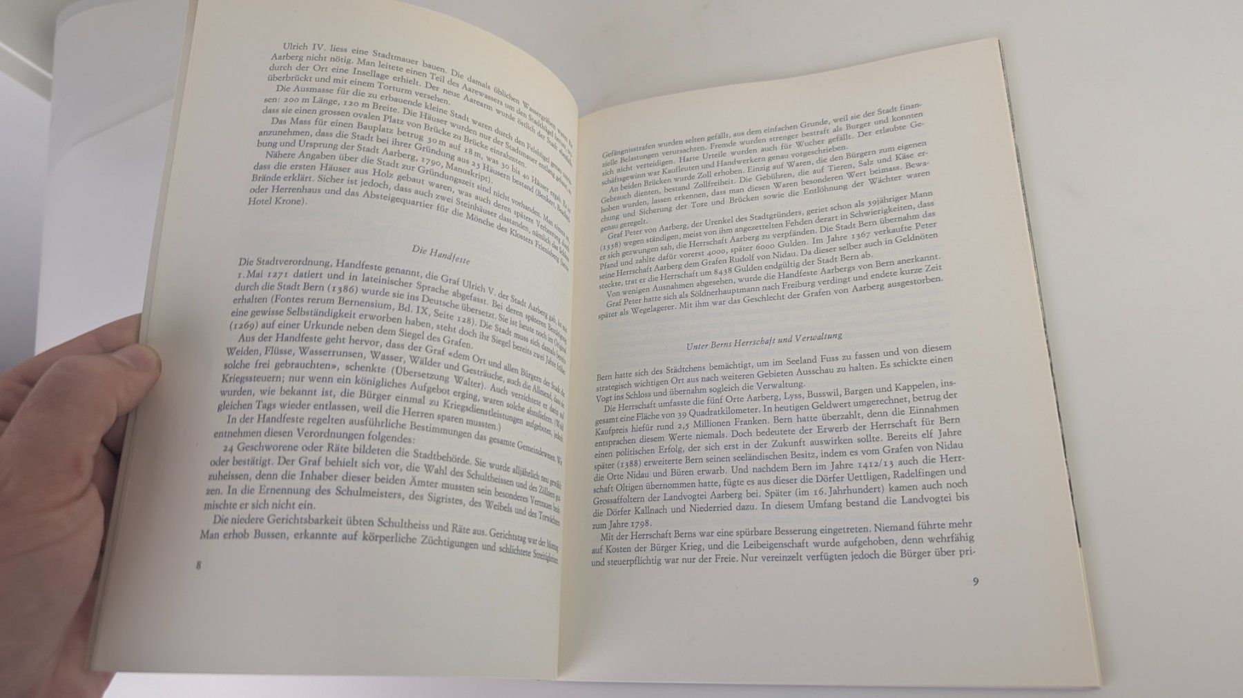 Libri: Berner Heimatbücher: Aarberg 1972 – Usato da Zürich venduto da axolottchen 9