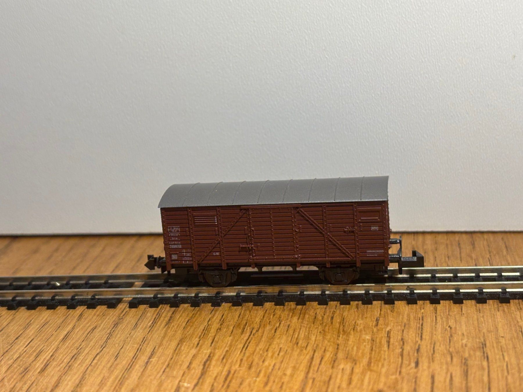 Modellini di ferrovie: *e1354:  Güterwagen (Spur N) – Usato da Birsfelden venduto da Birs_25 1