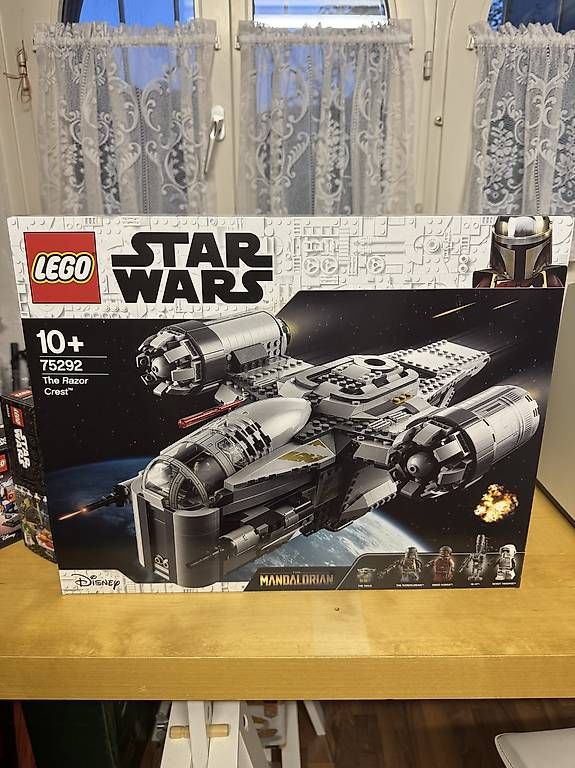 Giocattoli: LEGO Star Wars 75292 4x – Usato da Luzern venduto da YvesX