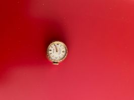 Montre ancienne femme Rolex en or 18k