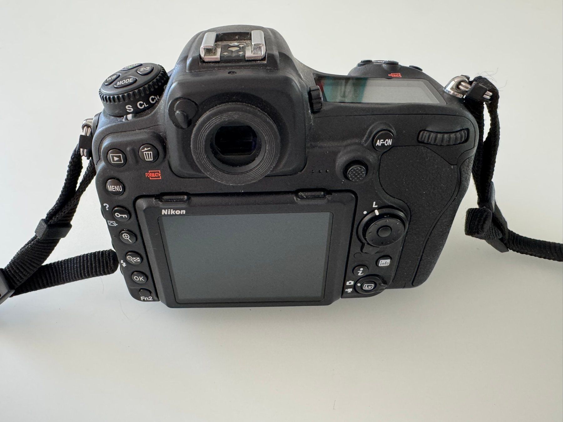 Nikon Appareil photo: Nikon D500 Set mit 2 Nikkor Objektive – D'occasion à Sementina par tgian 4