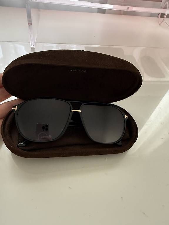 Lunettes & Verres: Tom Ford Bruce Orginal Sonnenbrille – D'occasion à Olten par leoniee290118 1