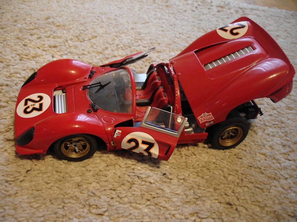 Modellini d'auto: FERRARI 330 P4 1:18 VON JOUEF EVOLUTION – Usato da Niederweningen venduto da tsnuk333 1