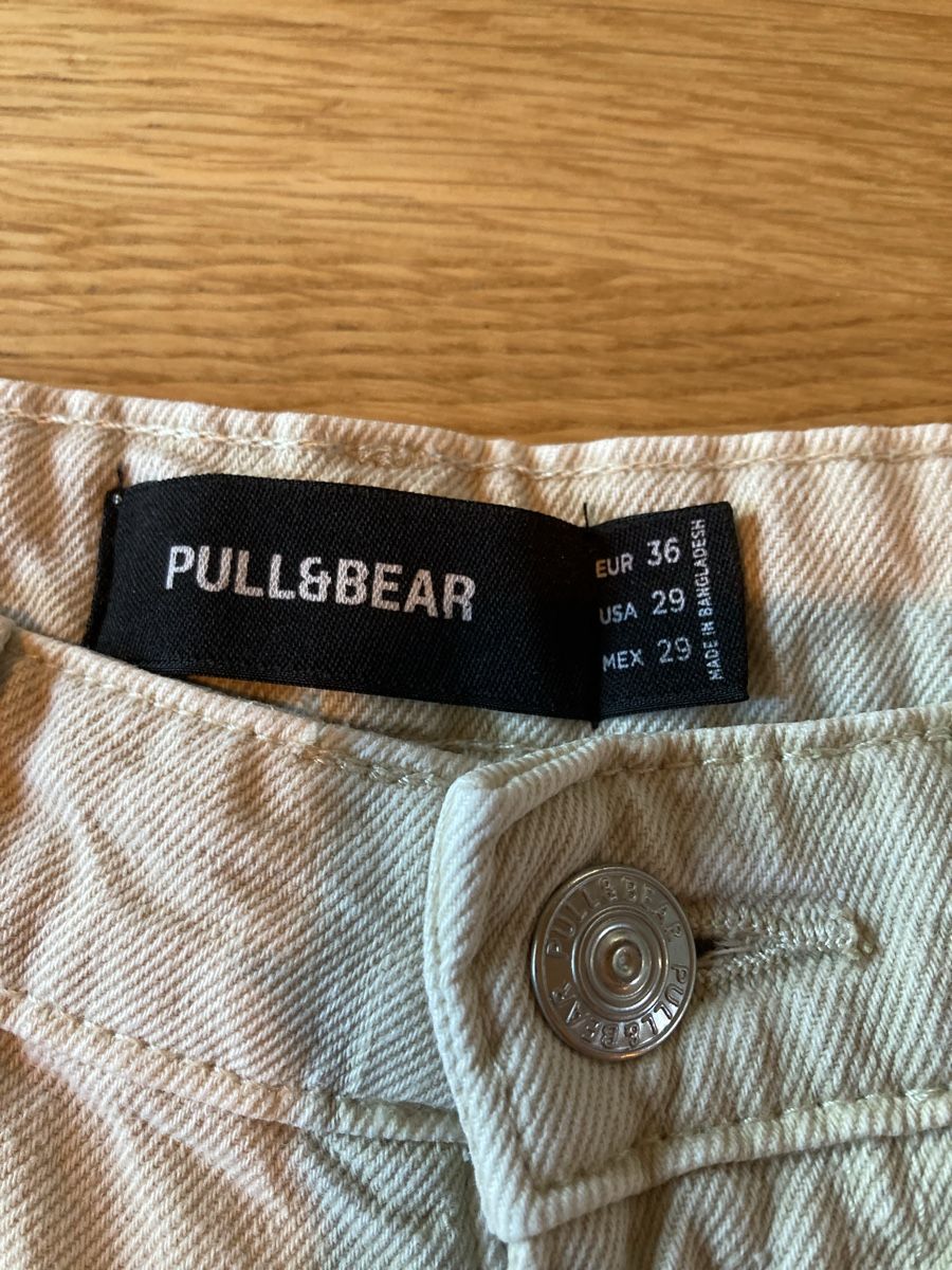 Pull&Bear Jeans: Kurze beige Jeanshose von Pull&Bear – Usato da Ottoberg venduto da SandroE01 2