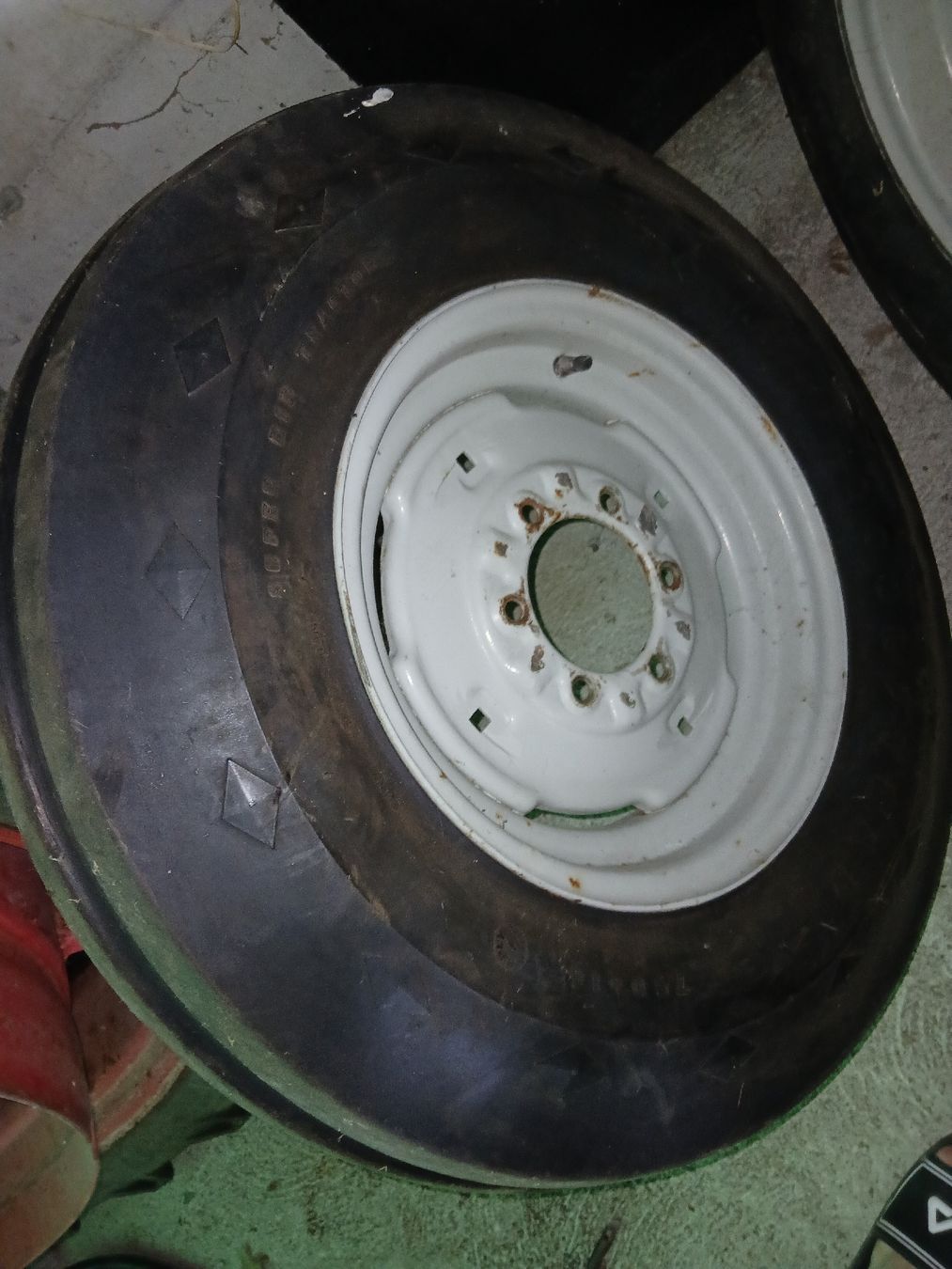 Pneumatici & Ruote complete: massey ferguson 165 – Usato da Ennetmoos venduto da joy2009