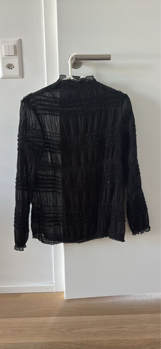 Blusen: Damen Bluse Schwarz Grösse M leicht transparent – Neu (gemäss Beschreibung) aus Rupperswil von simonekaalund