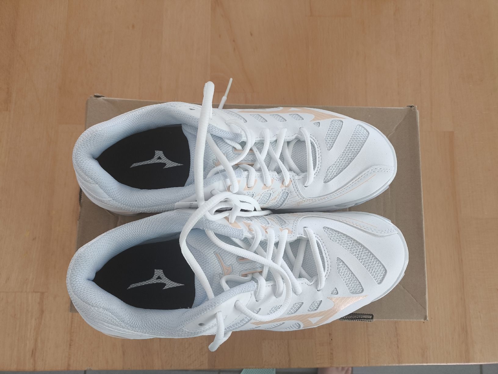 Mizuno Chaussures femmes: Mizuno Wave Voltage Women Grösse 40 – Neuf (Voir description) à Hedingen par Kafi5 3