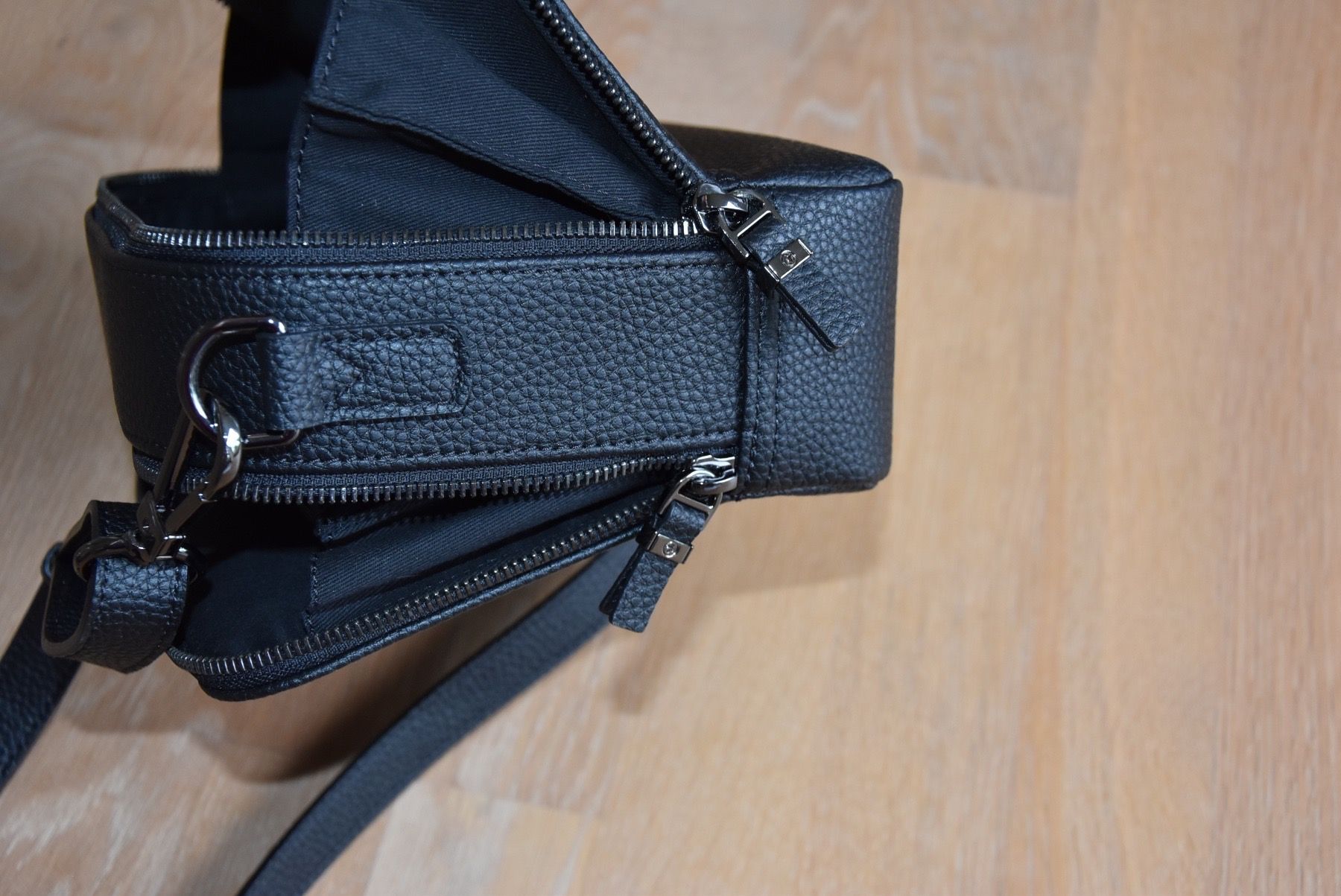 Bree Taschen für Damen: fabrikneue Leder-Umhängetasche, Ledertasche BREE – Neu und originalverpackt aus Münsingen von Sternsaphir64 5