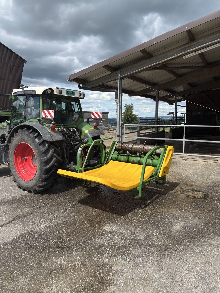 Tutte le macchine: Ballenabwickler Hustler  – Usato da Tuttwil venduto da Buffalo130 1