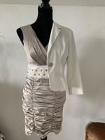 Festkleid und Bleser