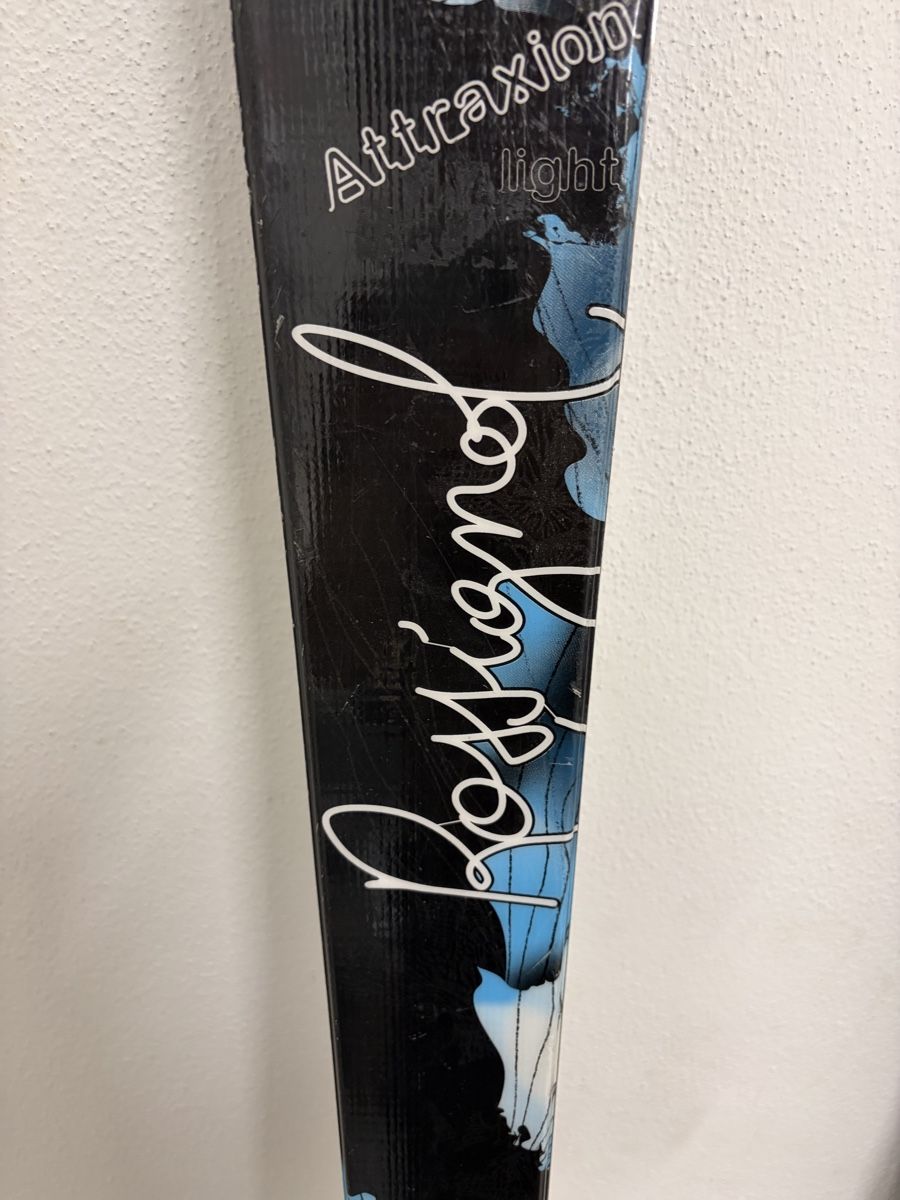 Rossignol Sci: Jugend Ski (alpin)  – Usato da Märstetten venduto da cellen3 1