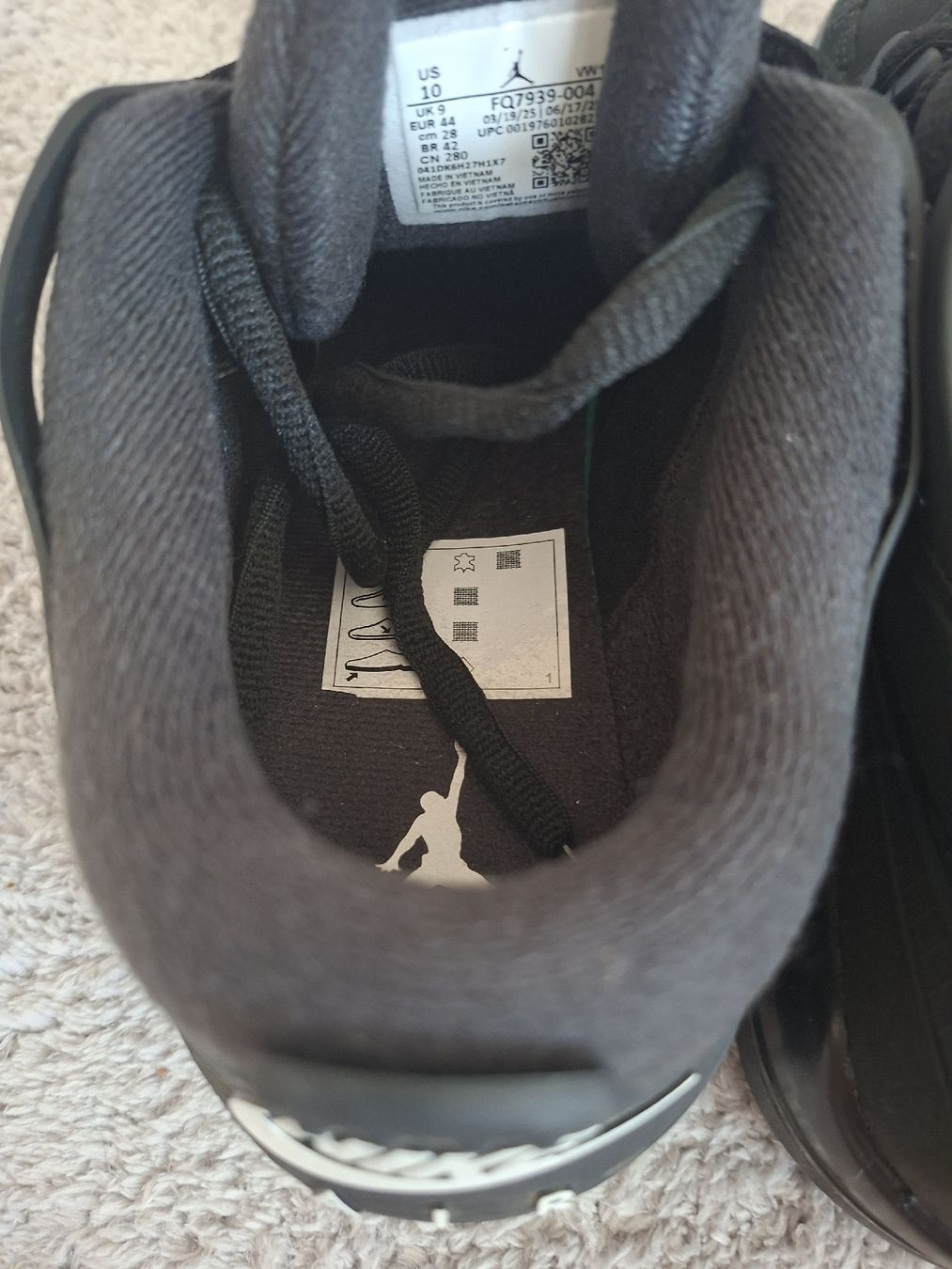 Jordan Chaussures hommes: Baskets Jordan Flight noires homme T44 – D'occasion à Renens VD par ser_j2fn 4