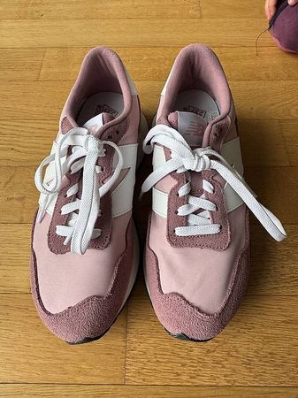 Neue New Balance Schuhe